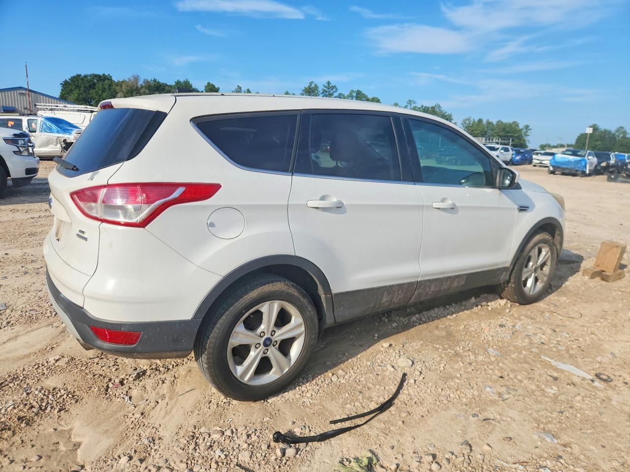 2015 FORD ESCAPE