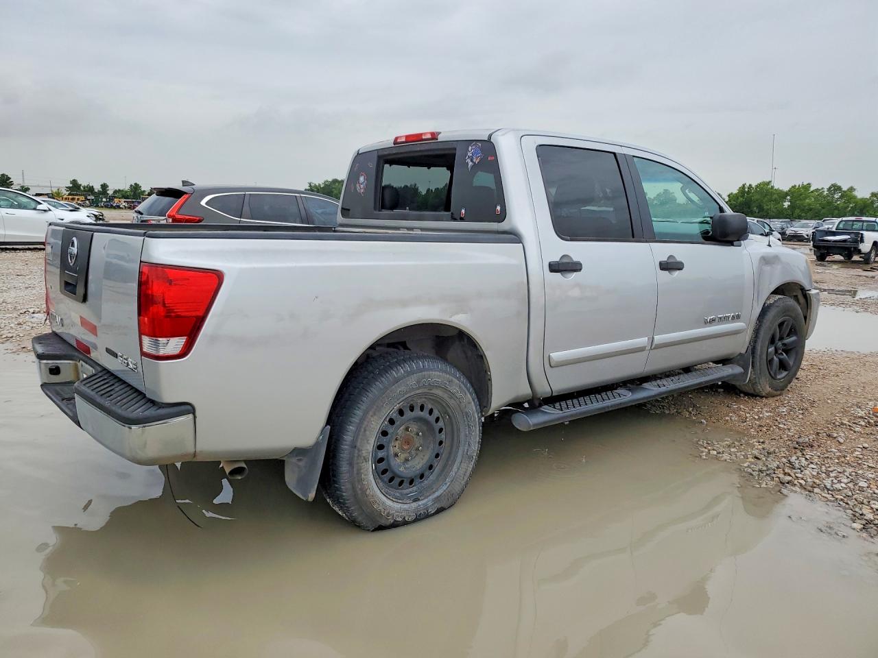 2009 NISSAN TITAN XE F