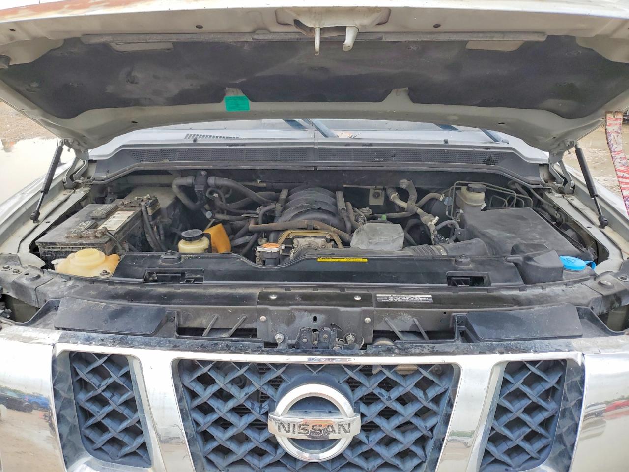 2009 NISSAN TITAN XE F