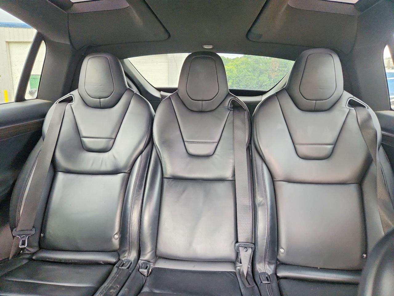 2016 TESLA MODEL X
