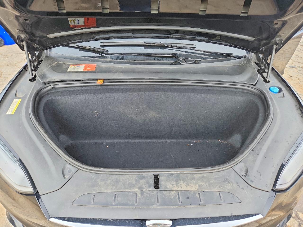 2016 TESLA MODEL X