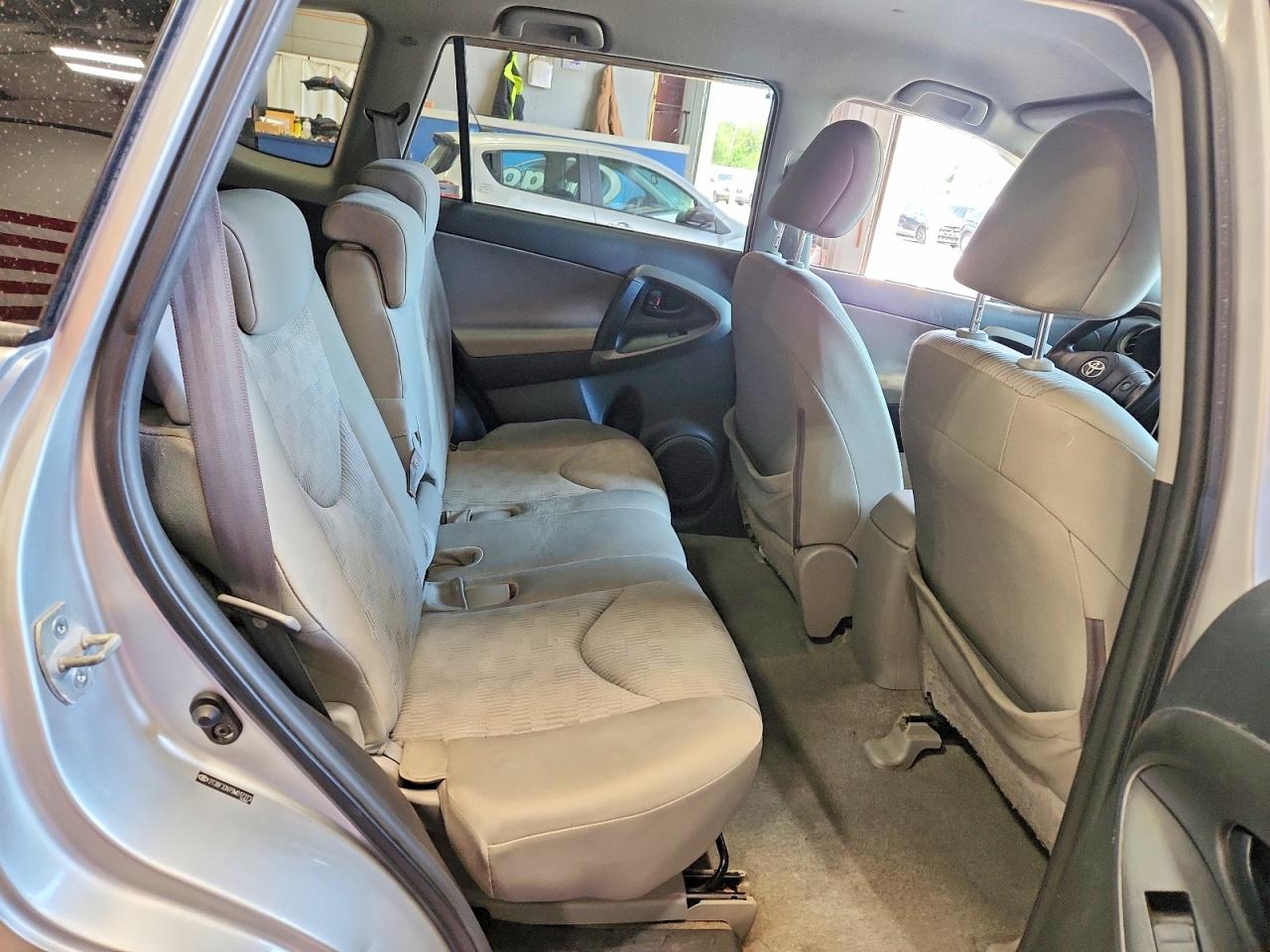 2009 TOYOTA RAV4