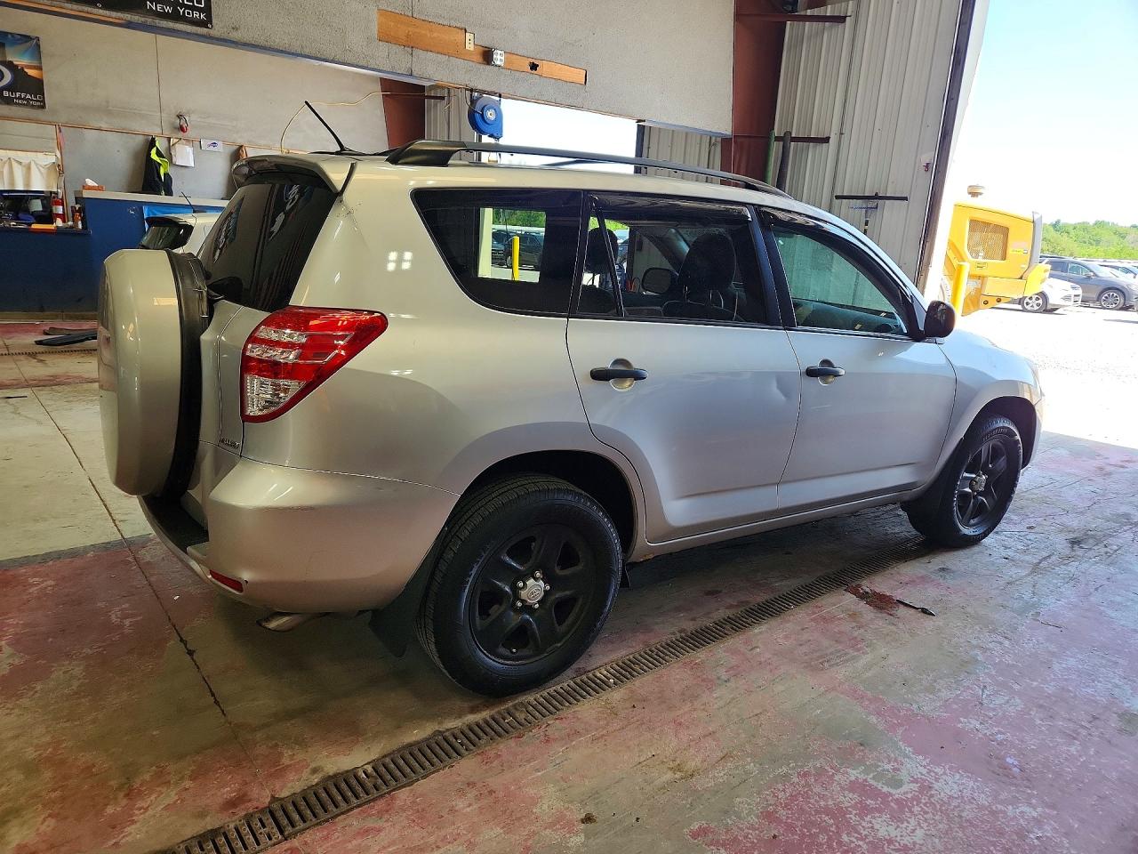 2009 TOYOTA RAV4
