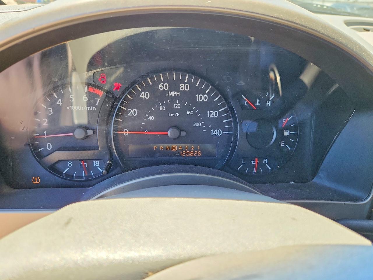 2006 NISSAN TITAN