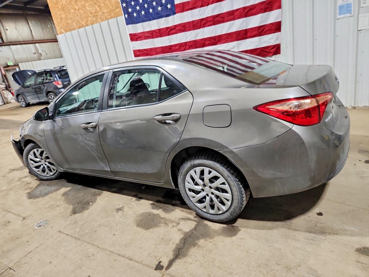 2017 TOYOTA COROLLA