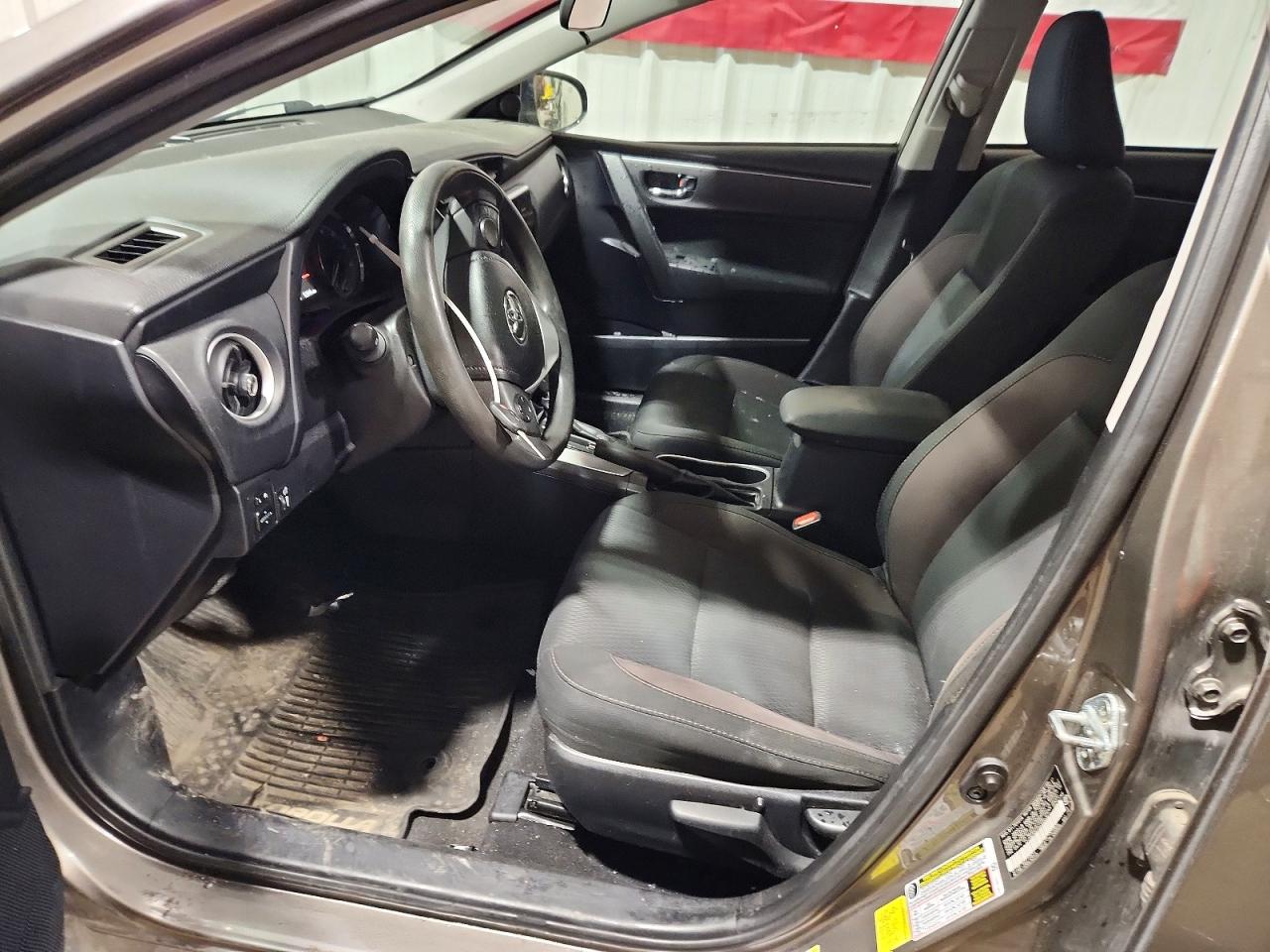 2017 TOYOTA COROLLA
