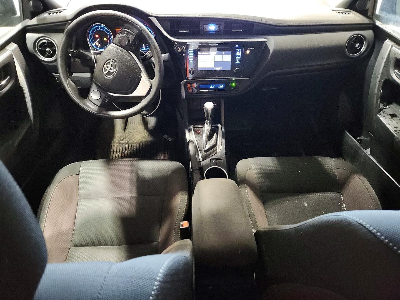2017 TOYOTA COROLLA