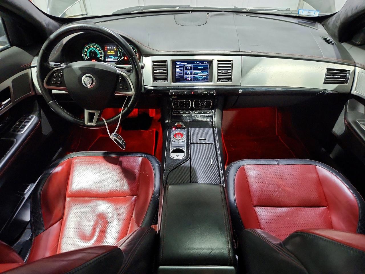 2012 JAGUAR XF