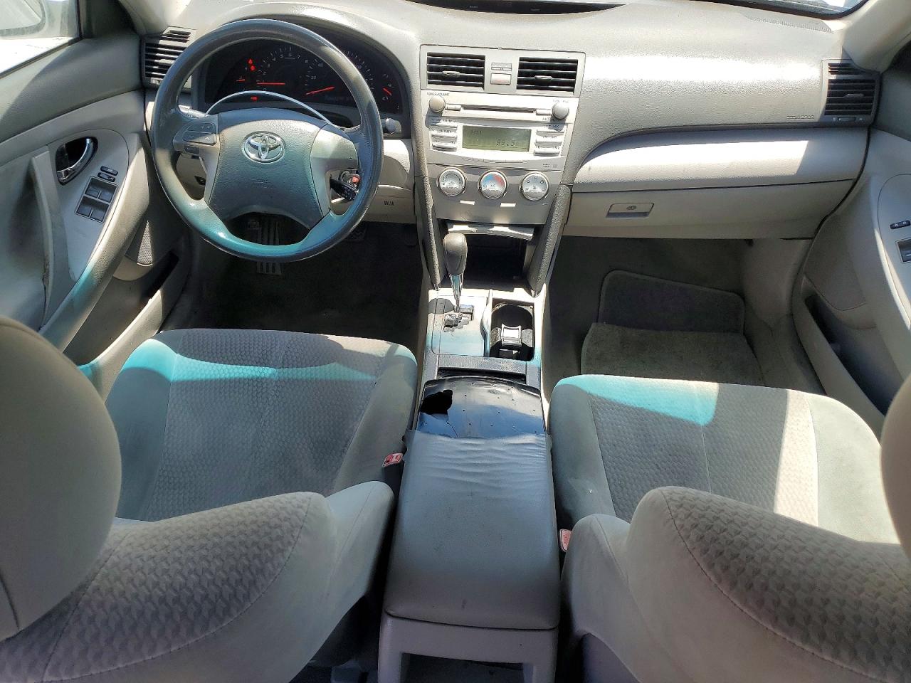 2011 TOYOTA CAMRY