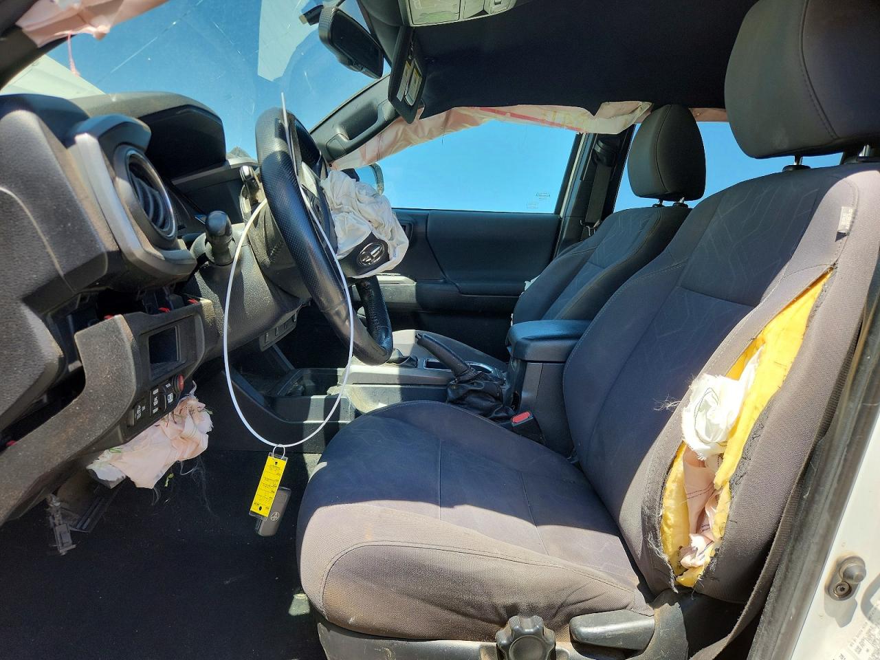 2017 TOYOTA TACOMA
