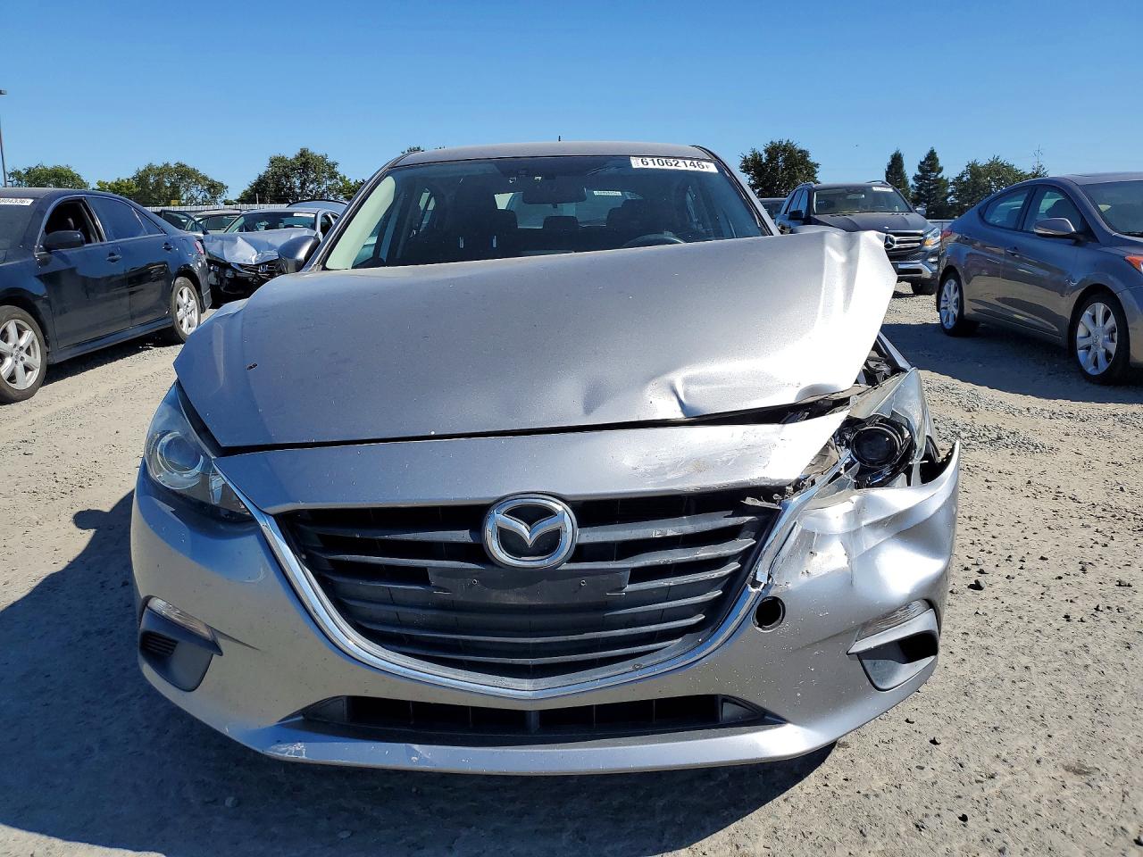 2016 MAZDA 3