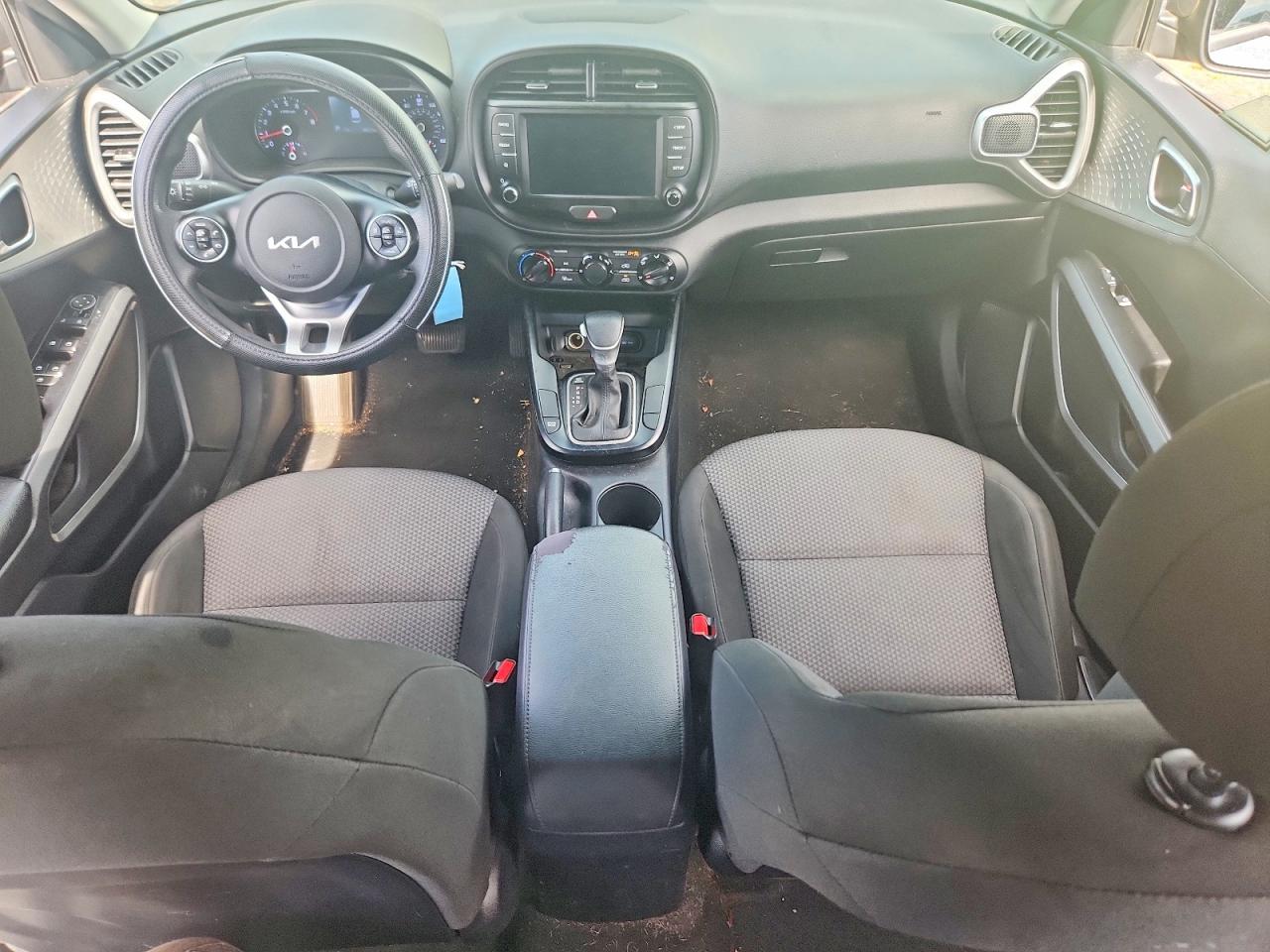 2022 KIA SOUL