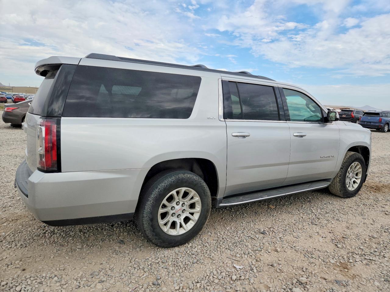 2015 GMC YUKON