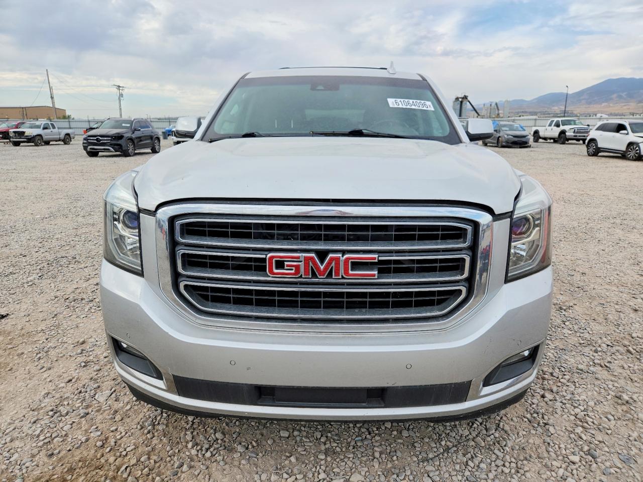 2015 GMC YUKON