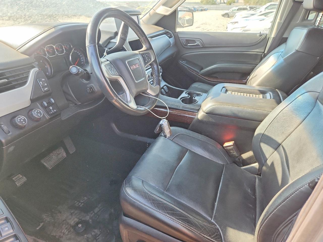 2015 GMC YUKON