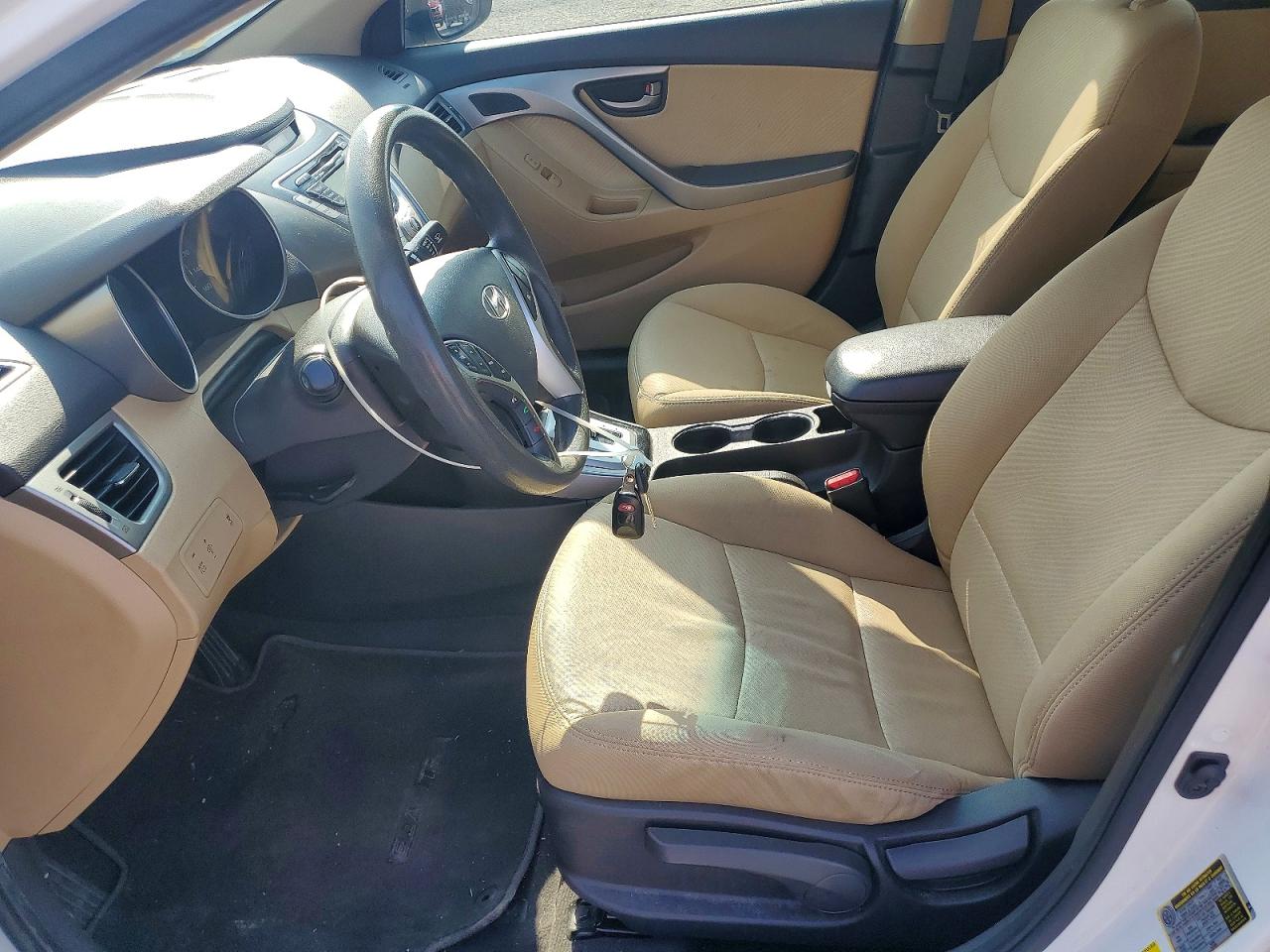 2012 HYUNDAI ELANTRA