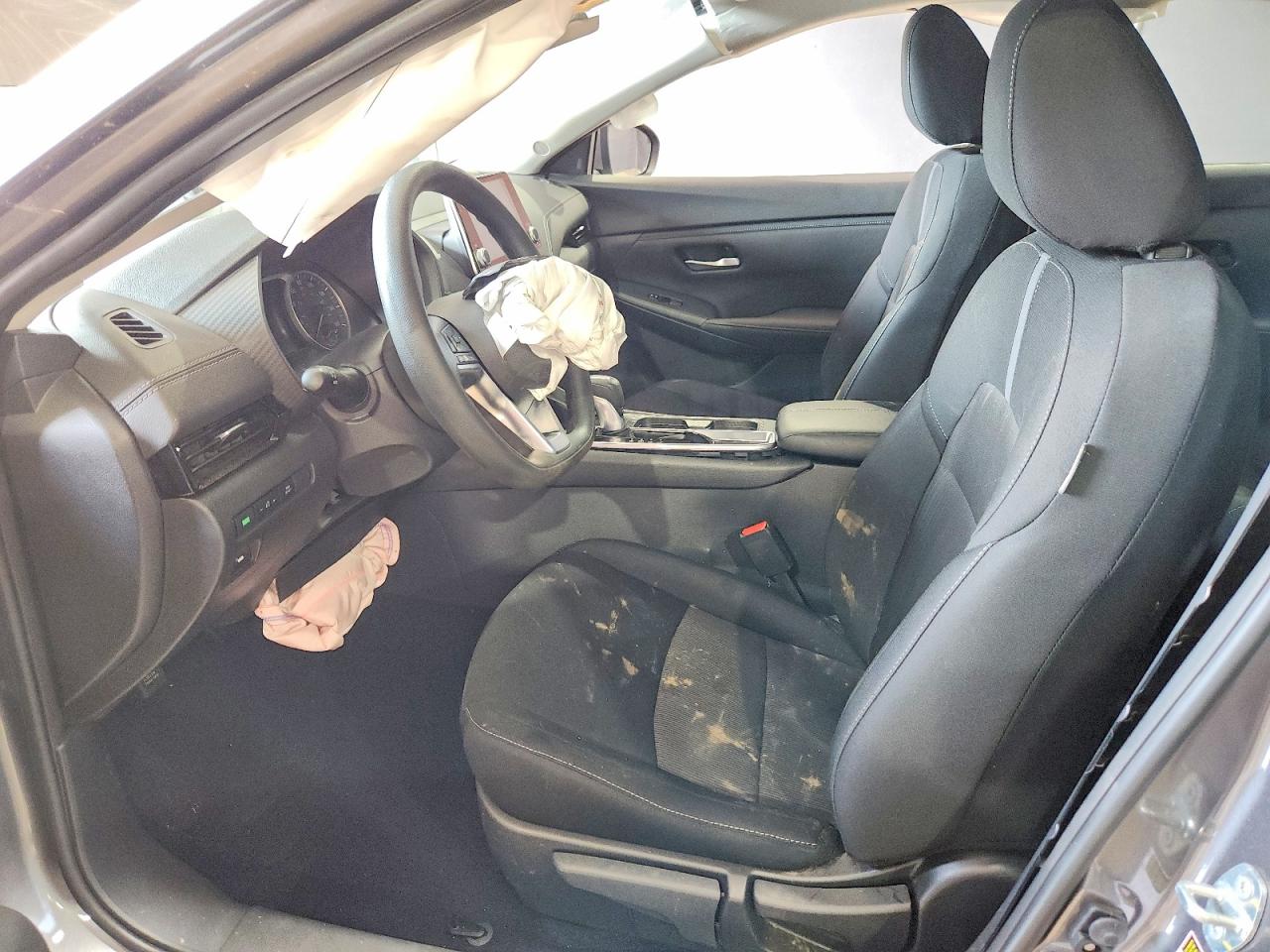 2025 NISSAN SENTRA