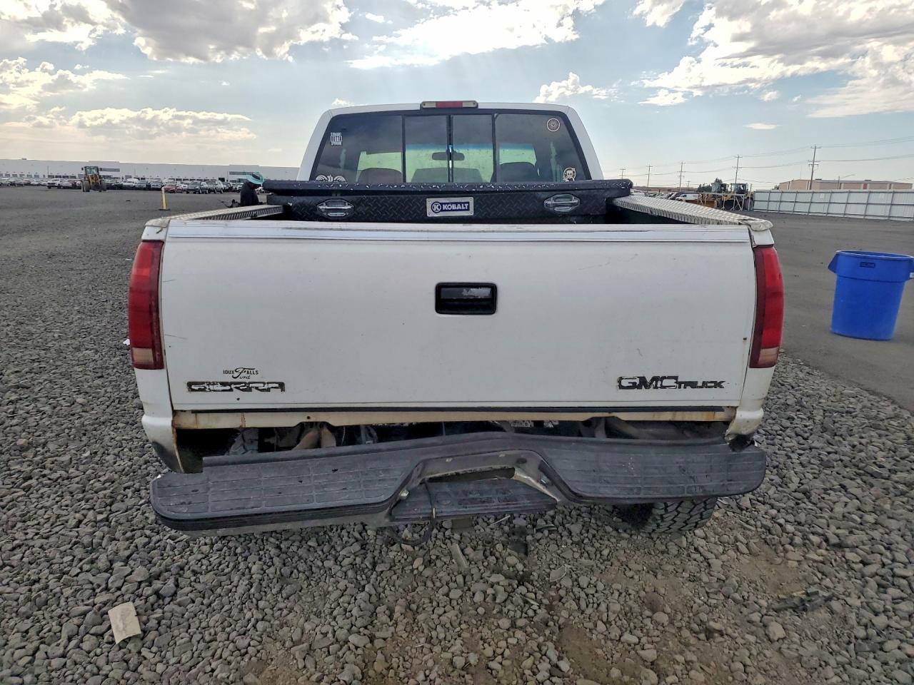 1995 GMC SIERRA