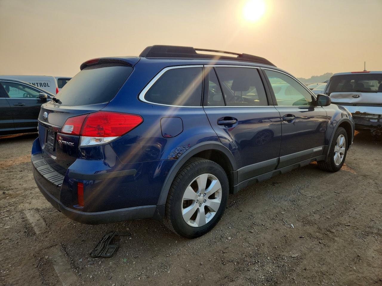 2010 SUBARU OUTBACK