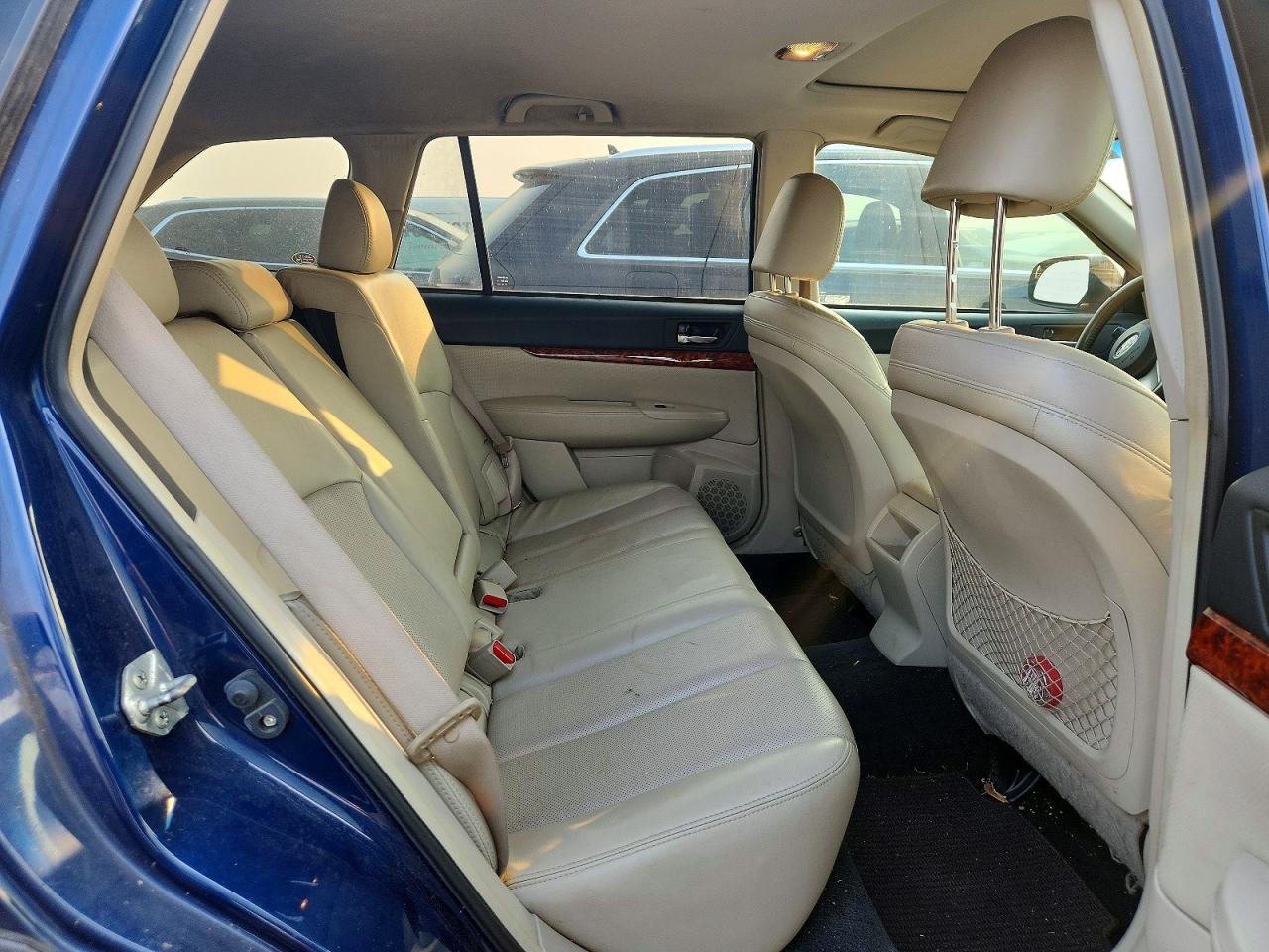2010 SUBARU OUTBACK