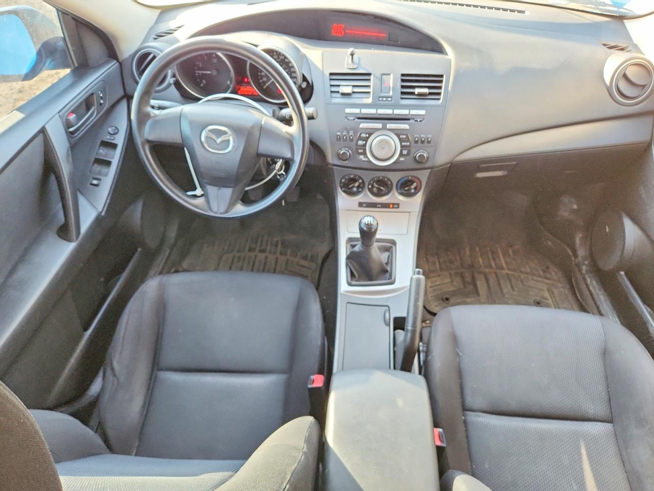 2010 MAZDA 3