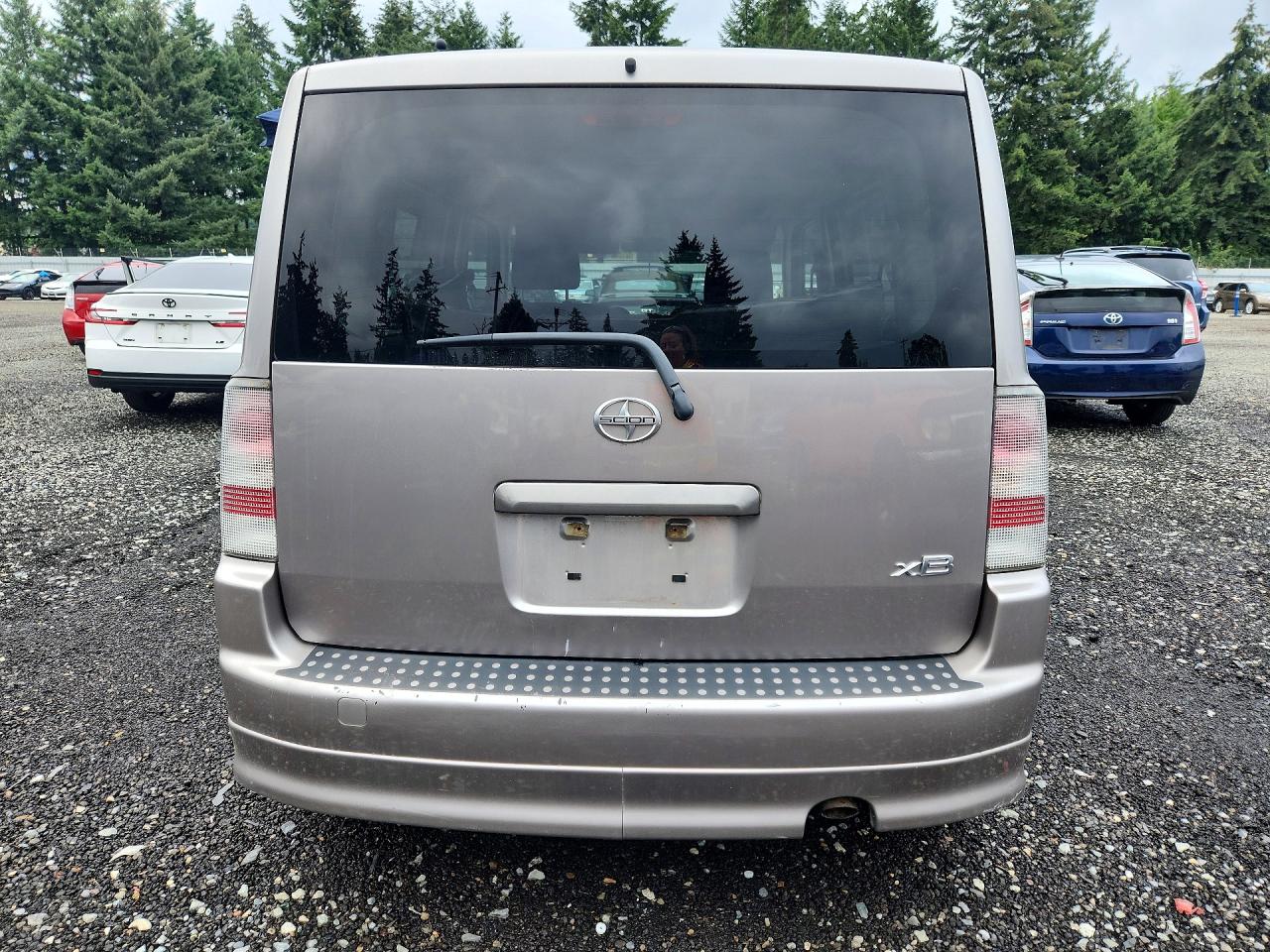 2006 TOYOTA SCION