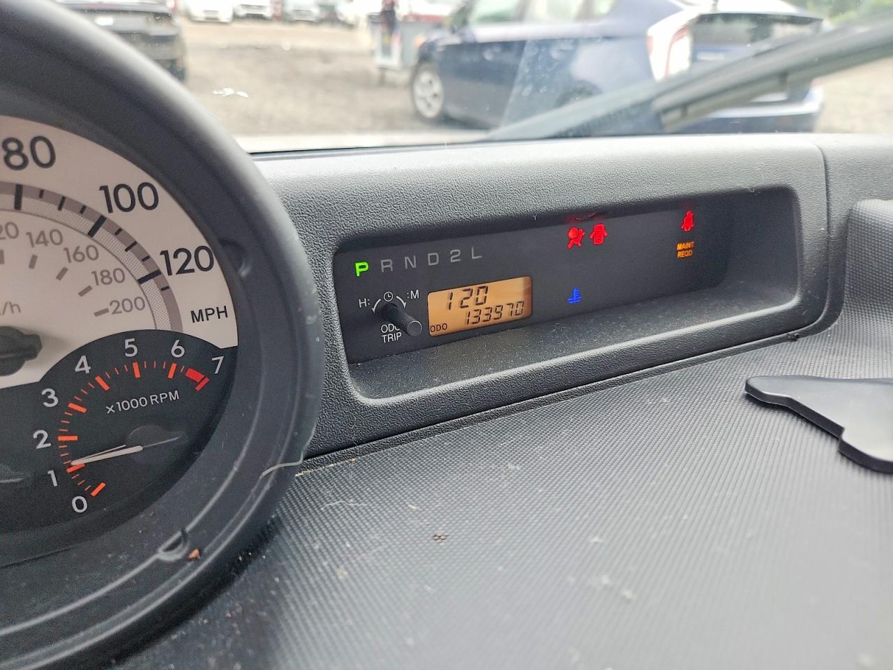 2006 TOYOTA SCION