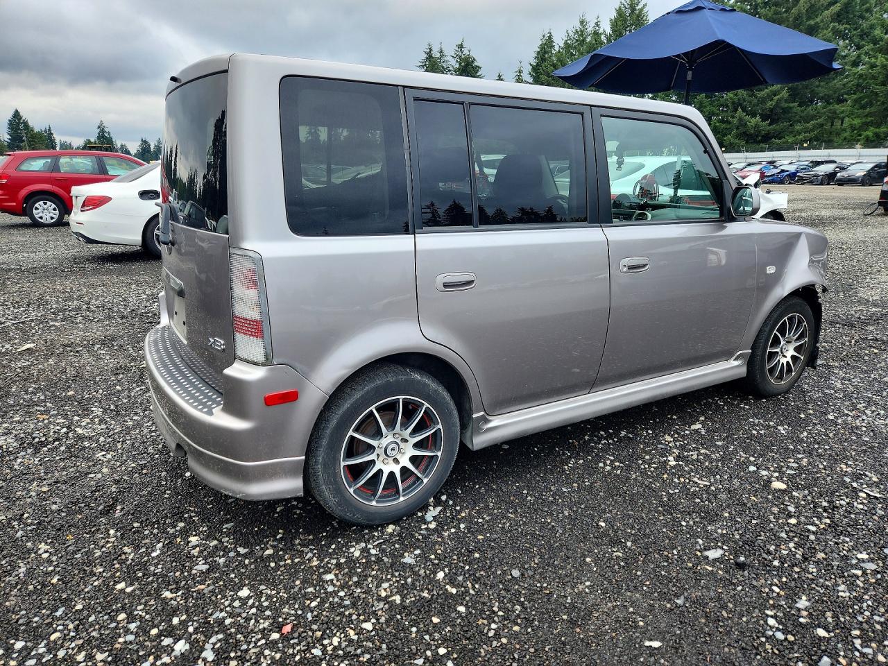 2006 TOYOTA SCION
