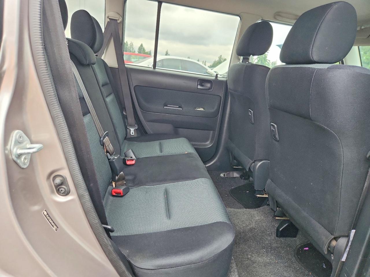 2006 TOYOTA SCION