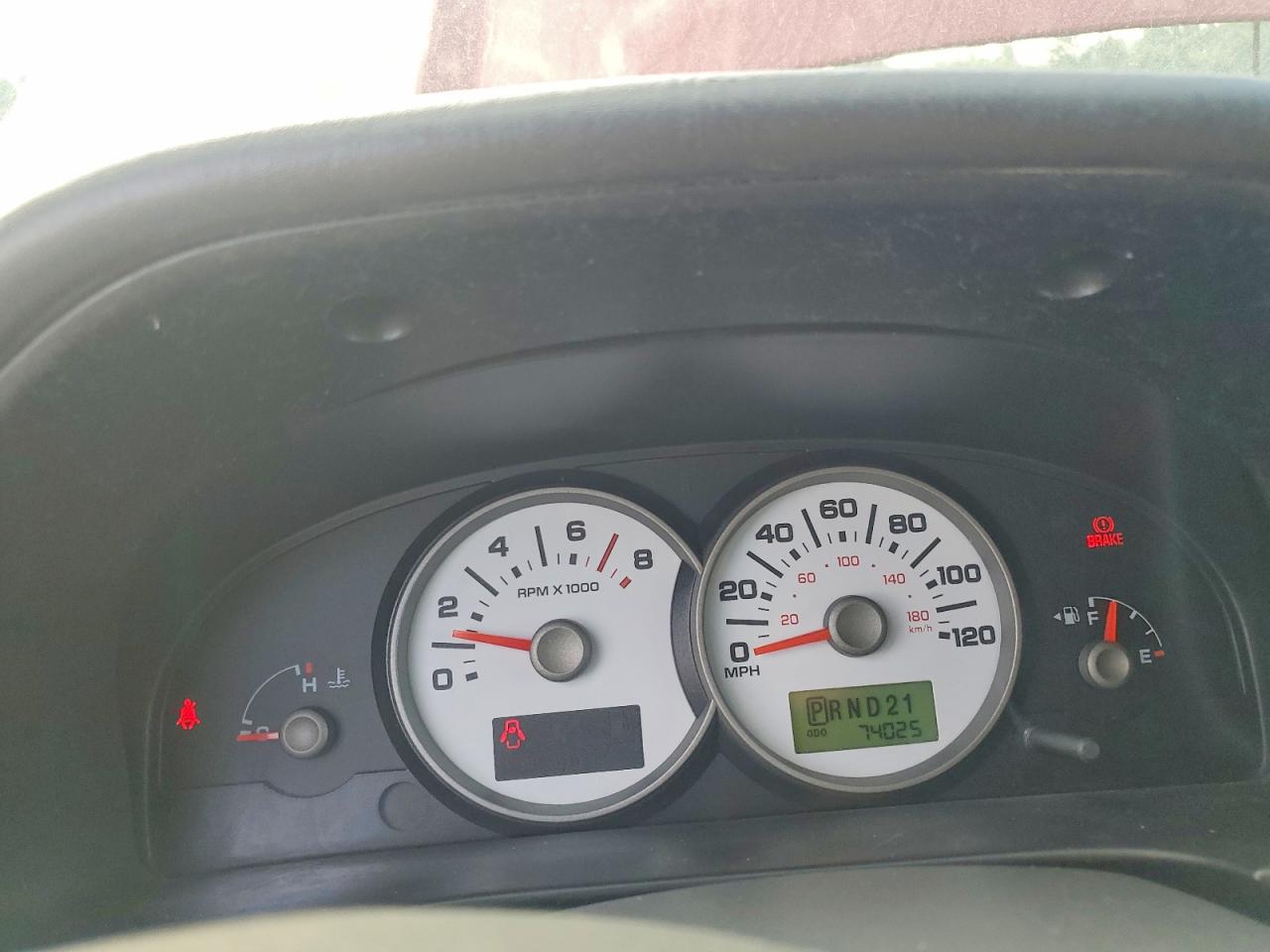 2005 FORD ESCAPE