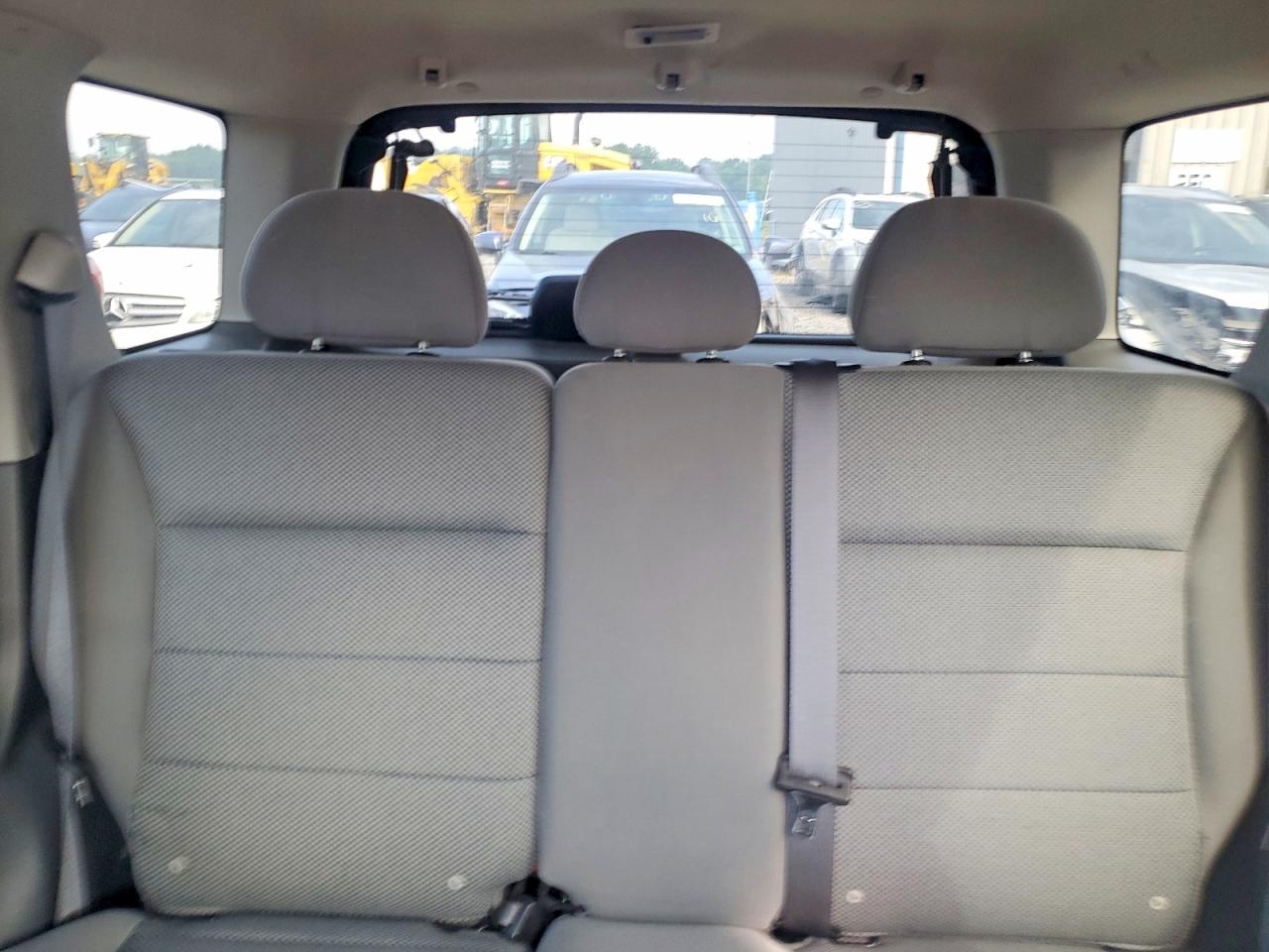 2005 FORD ESCAPE
