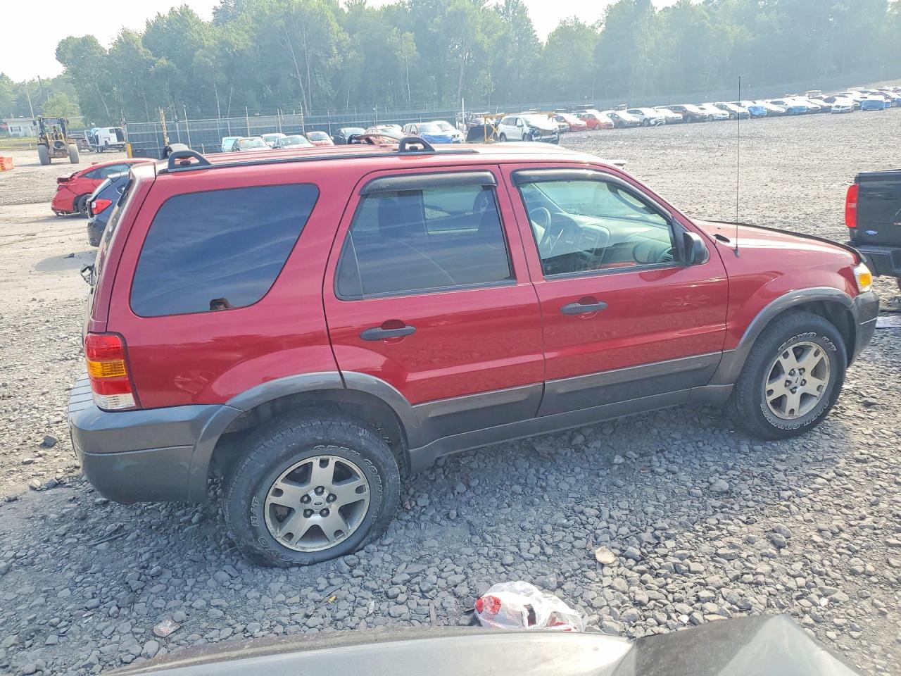 2005 FORD ESCAPE