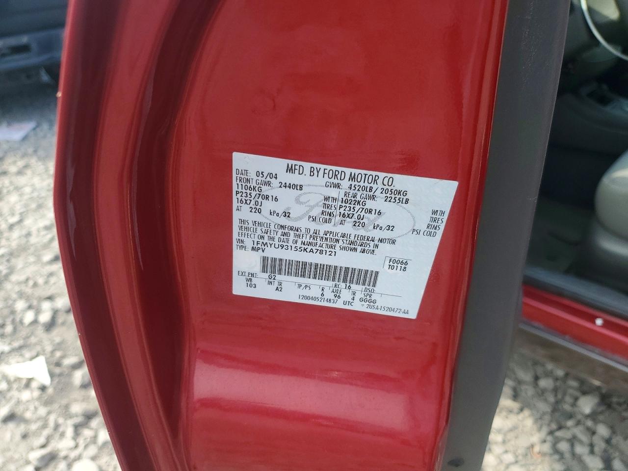 2005 FORD ESCAPE