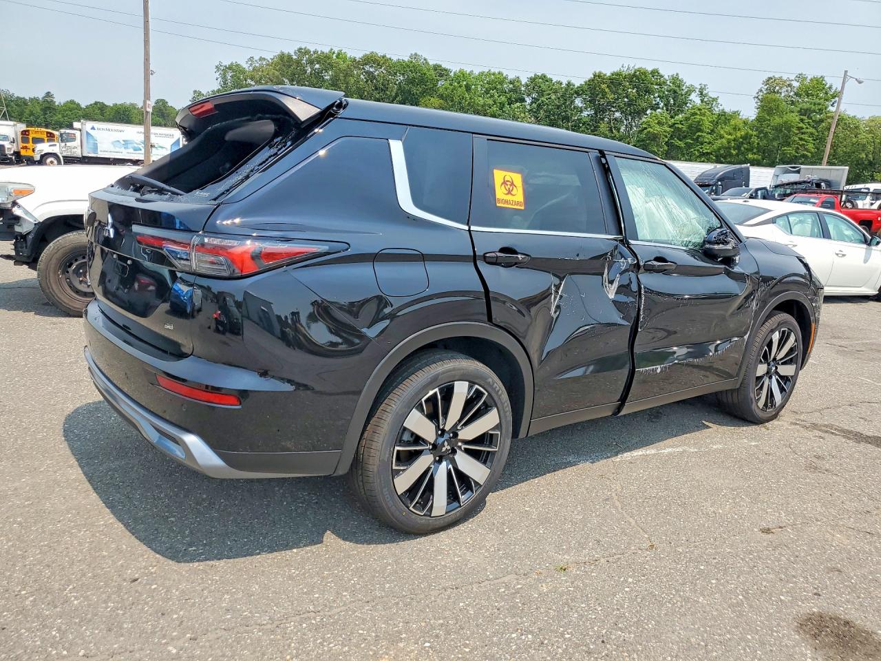 2026 MITSUBISHI OUTLANDER