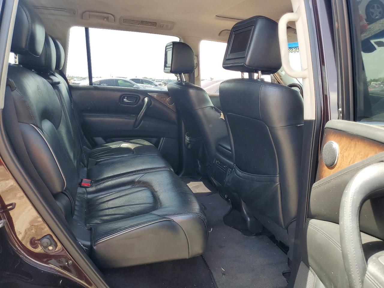 2013 INFINITI QX56 BASE