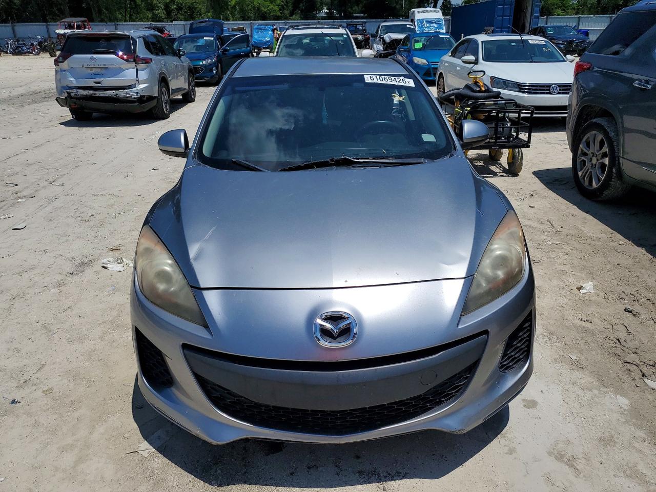 2013 MAZDA 3