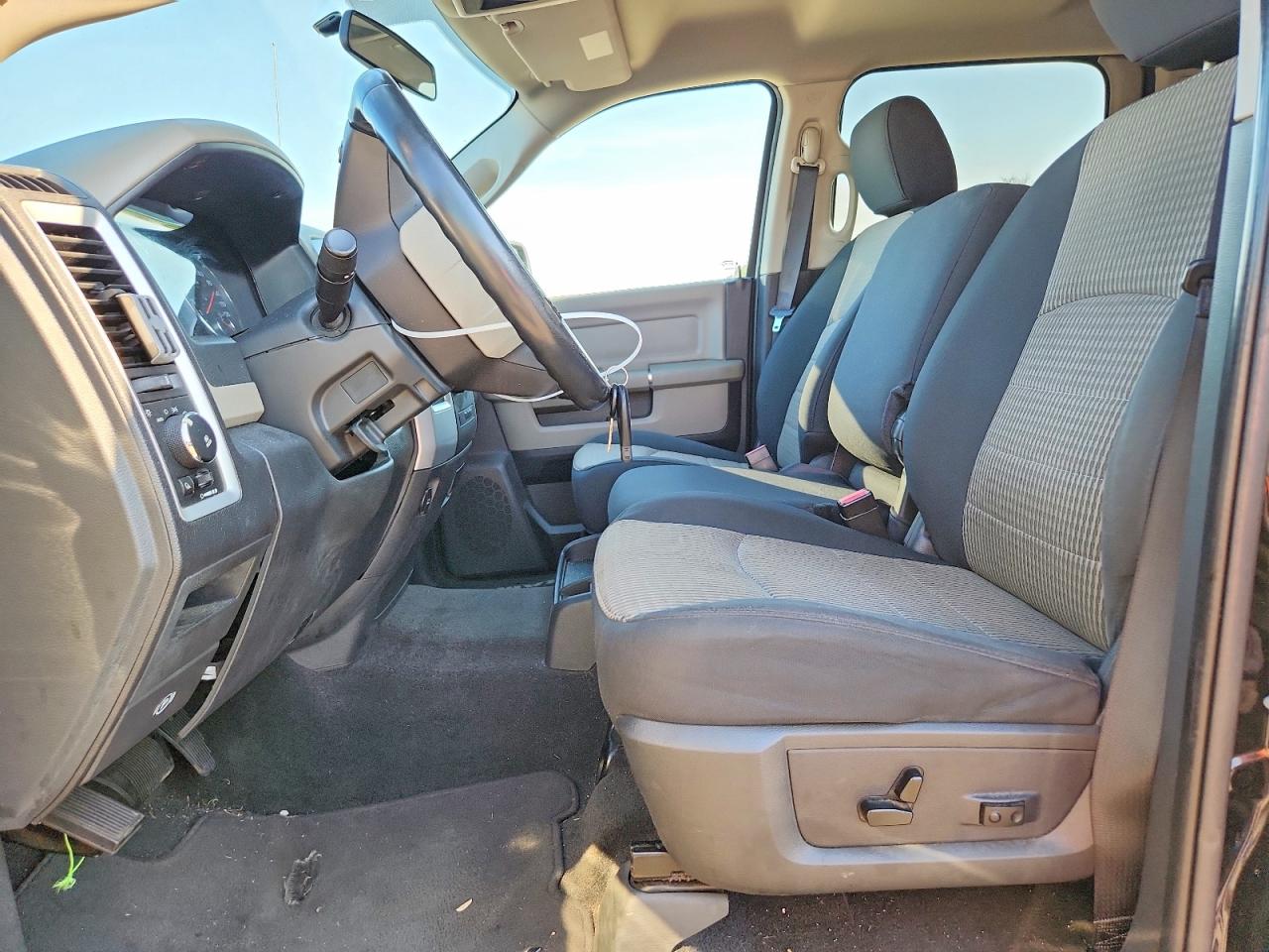 2012 DODGE RAM 1500
