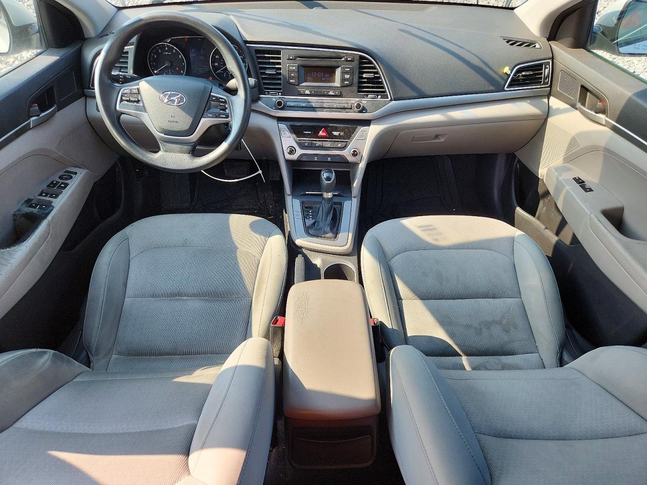 2017 HYUNDAI ELANTRA