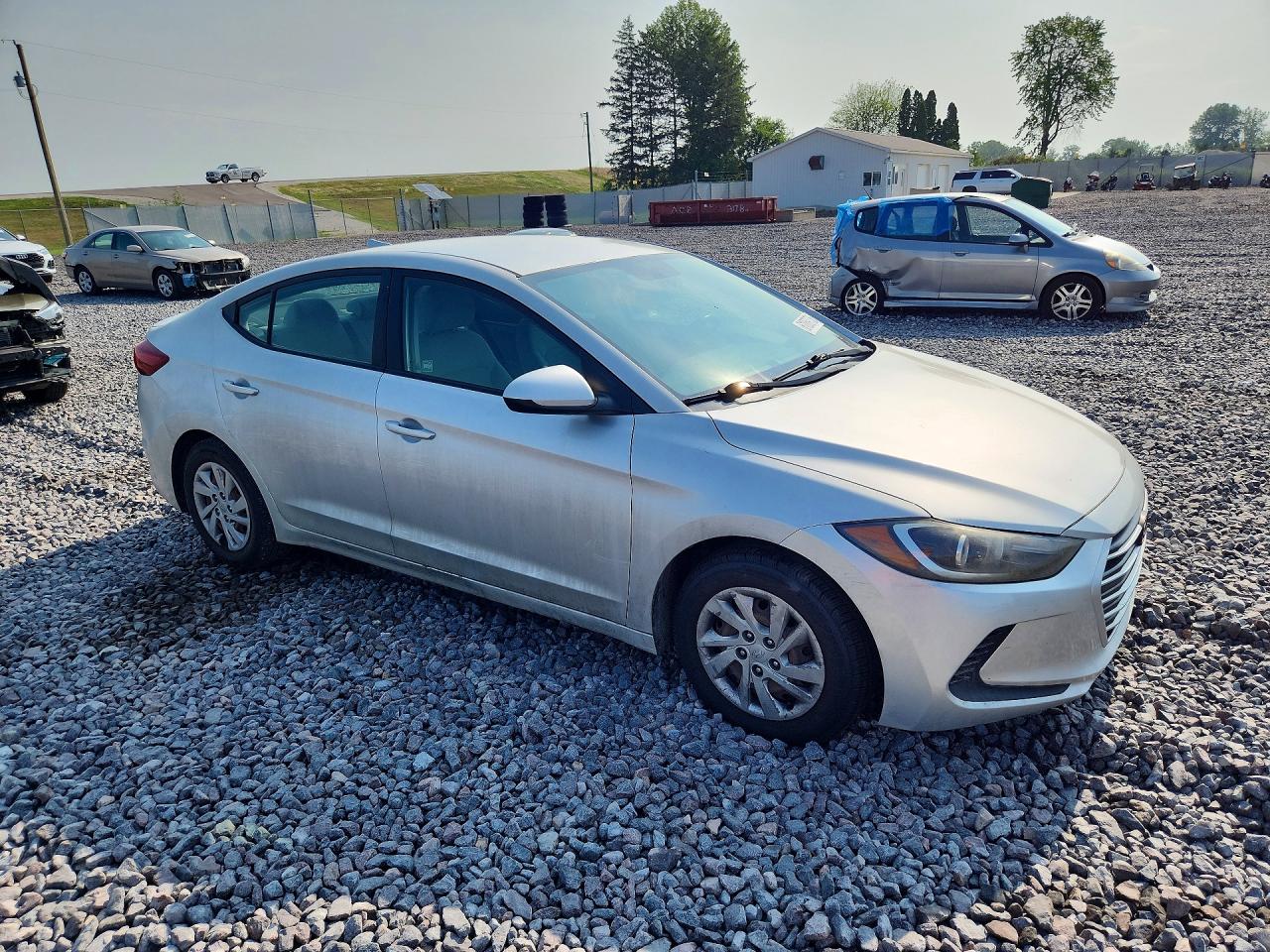 2017 HYUNDAI ELANTRA