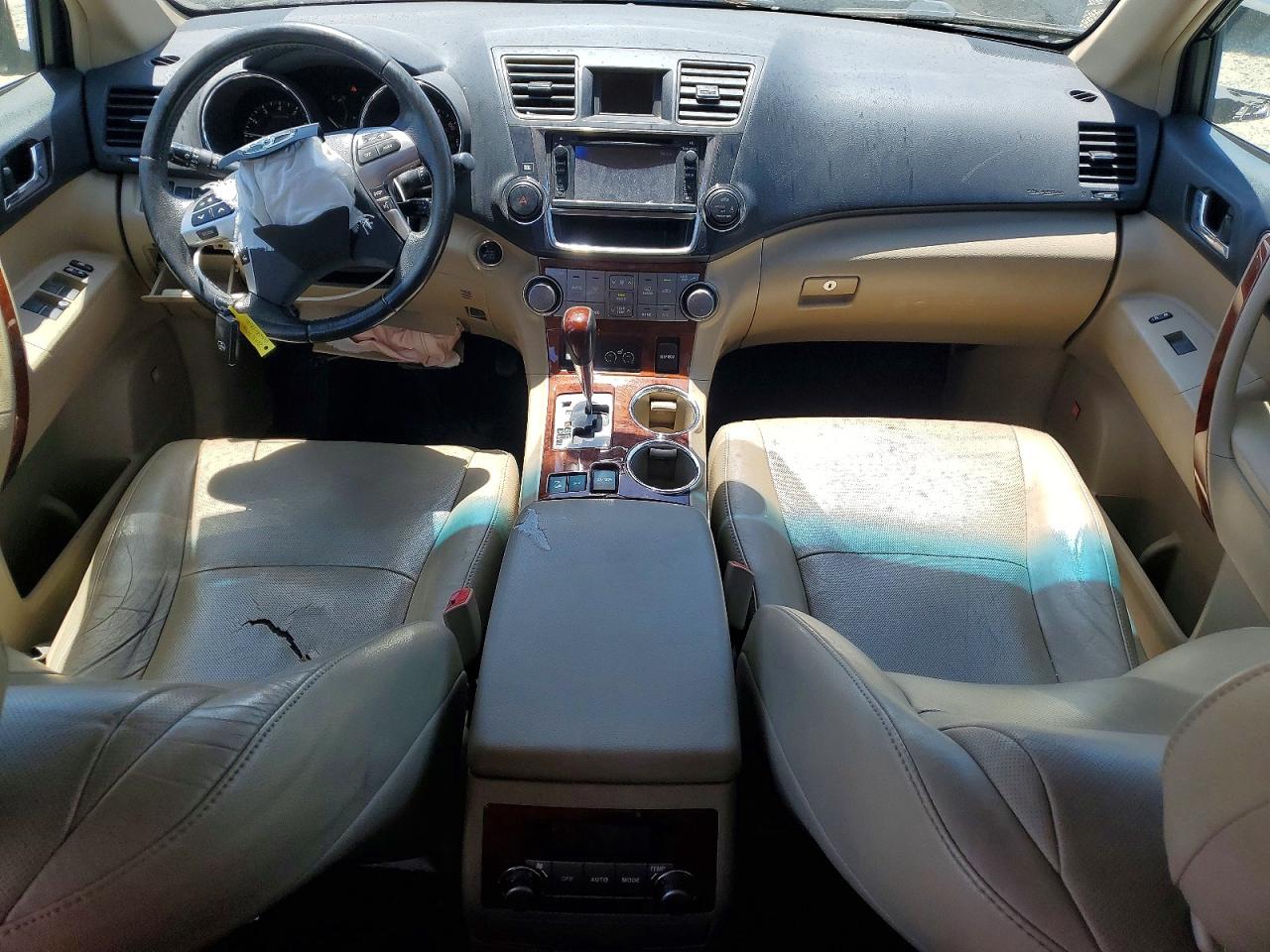 2013 TOYOTA HIGHLANDER