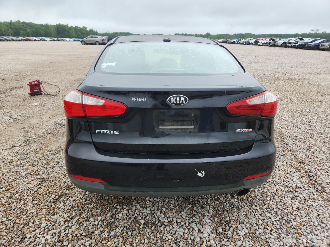 2015 KIA FORTE