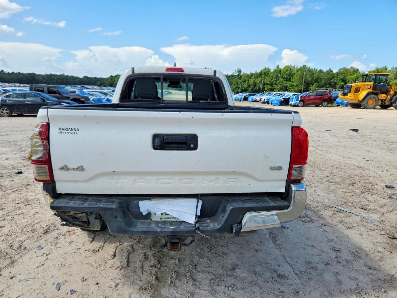 2016 TOYOTA TACOMA