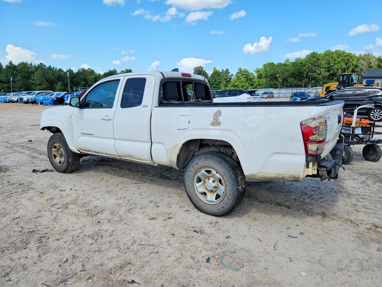 2016 TOYOTA TACOMA