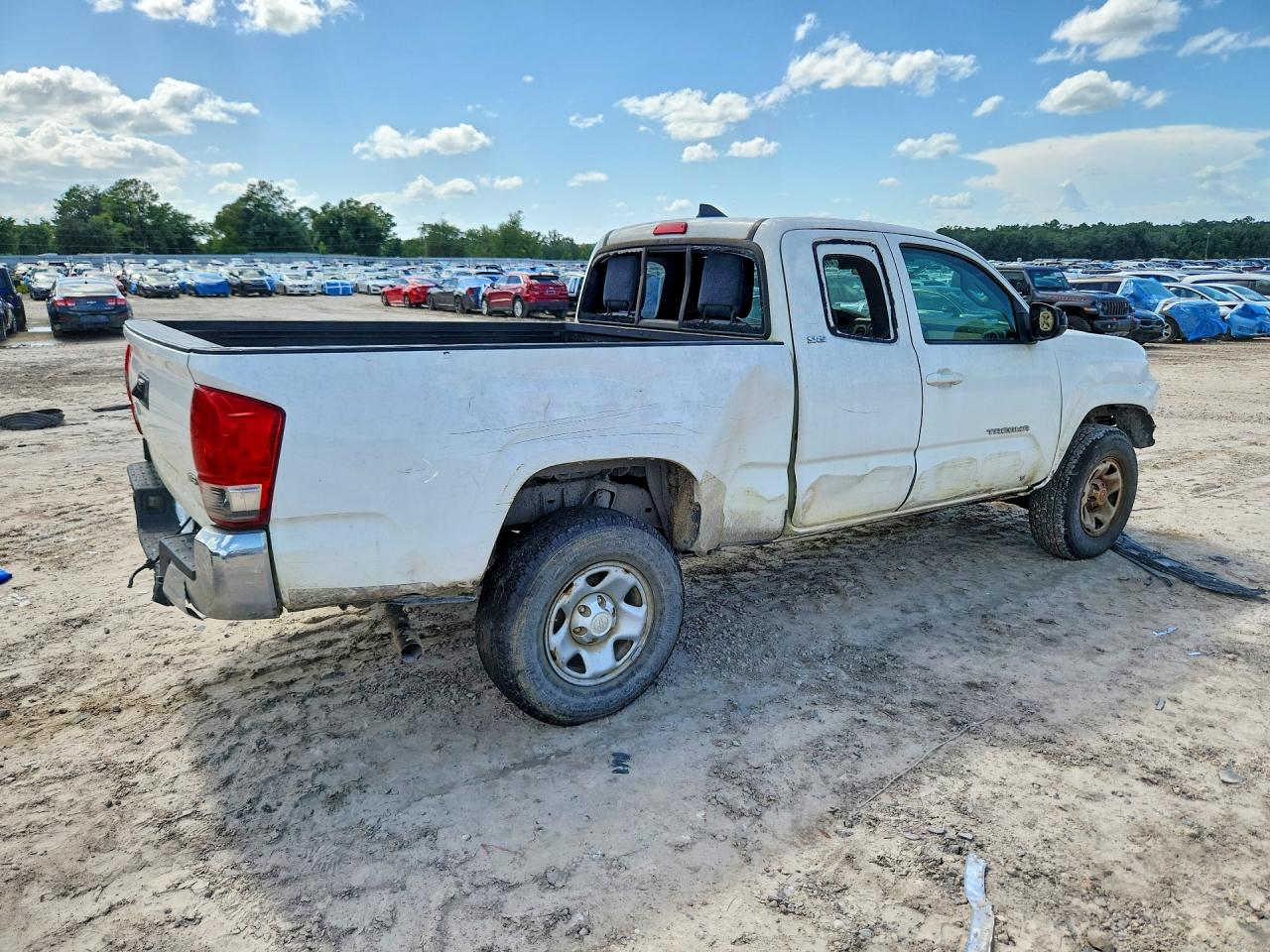 2016 TOYOTA TACOMA