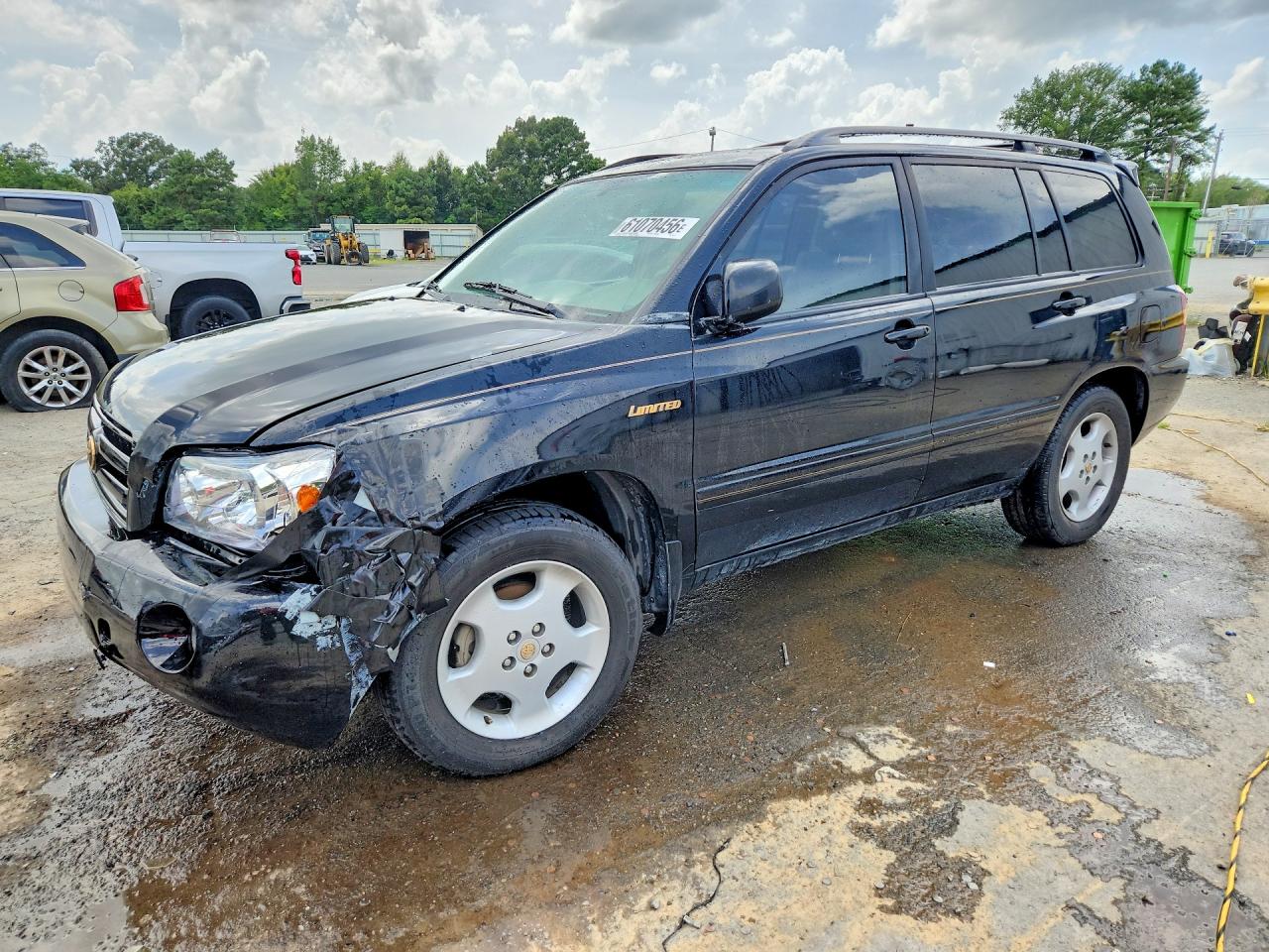 2004 TOYOTA HIGHLANDER