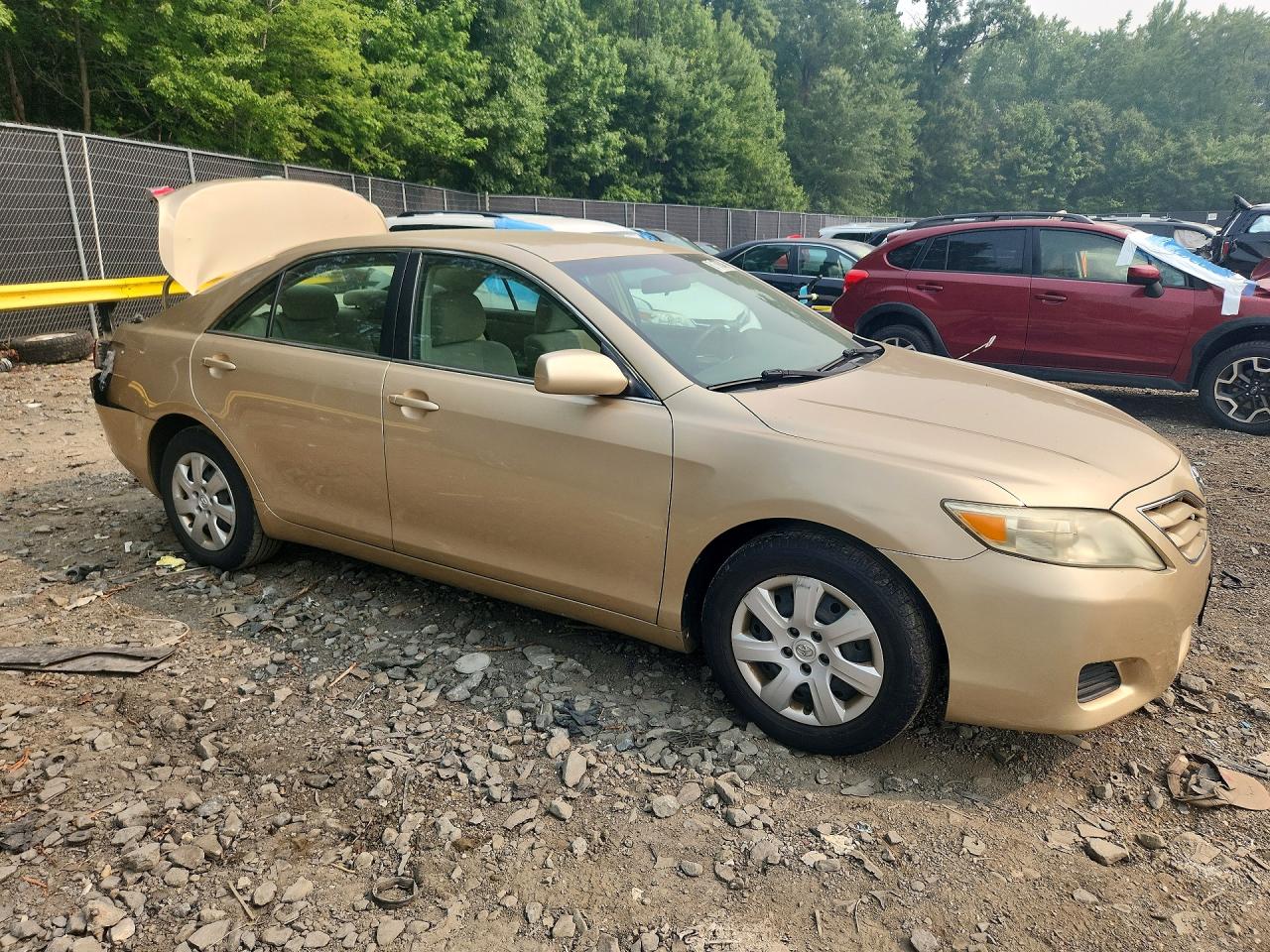 2010 TOYOTA CAMRY