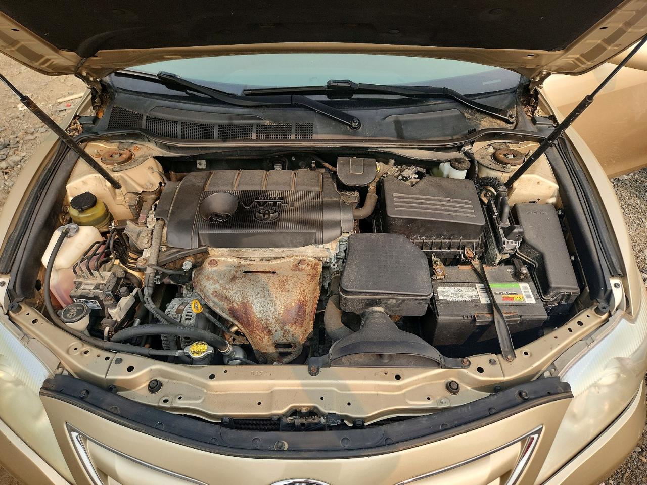 2010 TOYOTA CAMRY