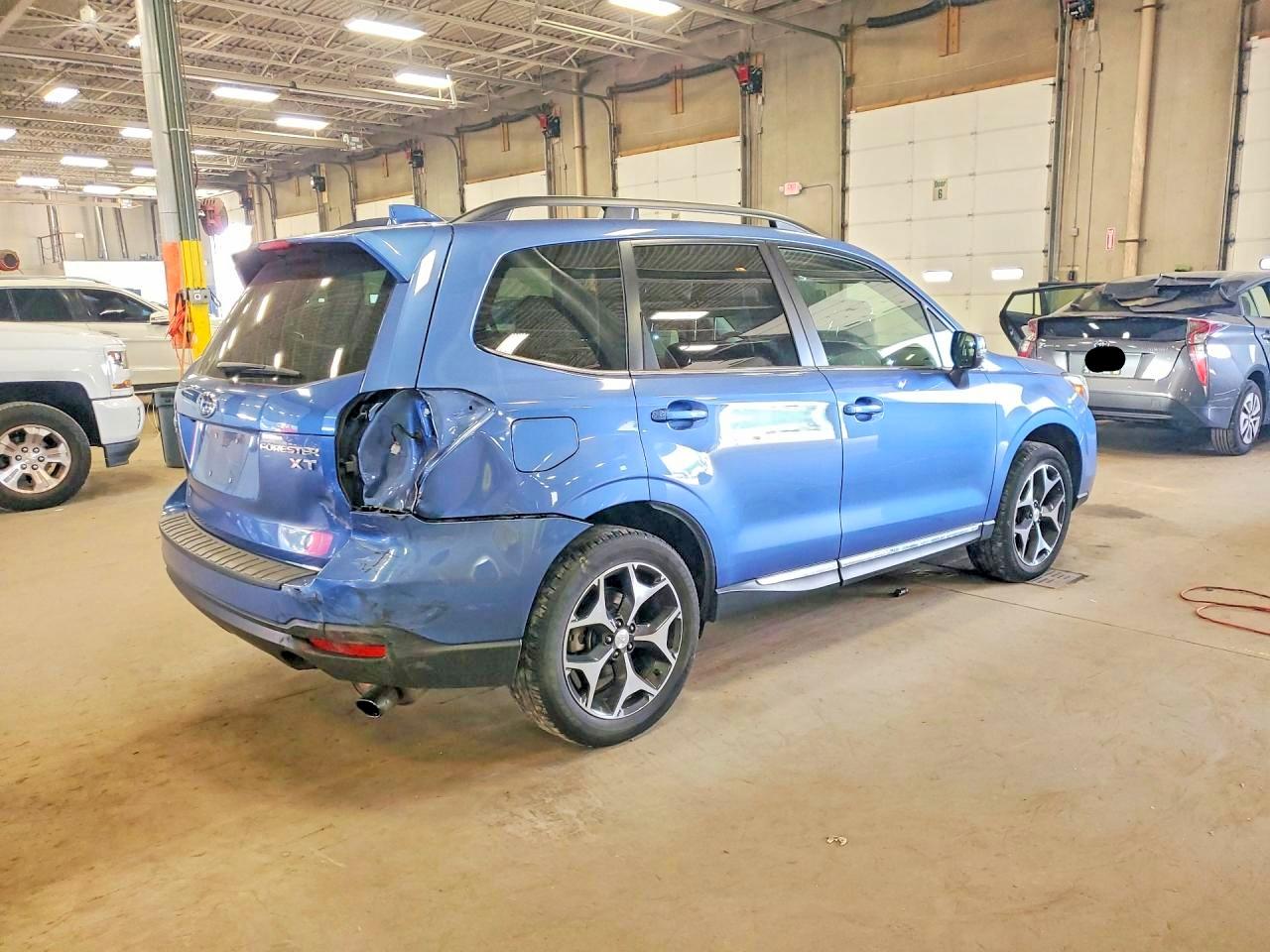 2016 SUBARU FORESTER