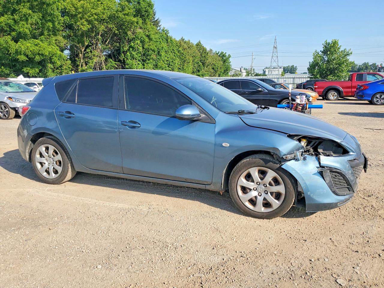 2010 MAZDA 3