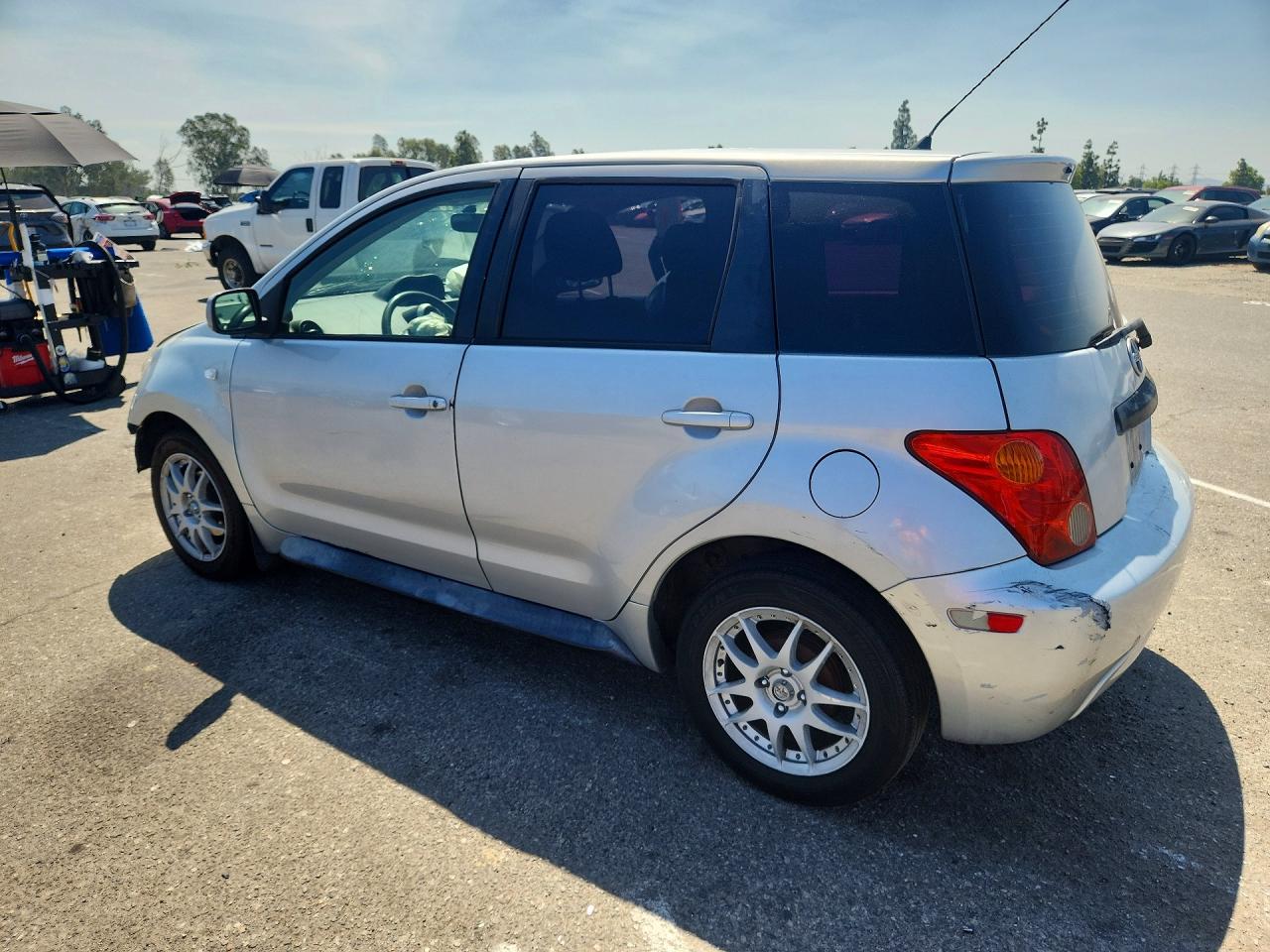 2004 SCION XA